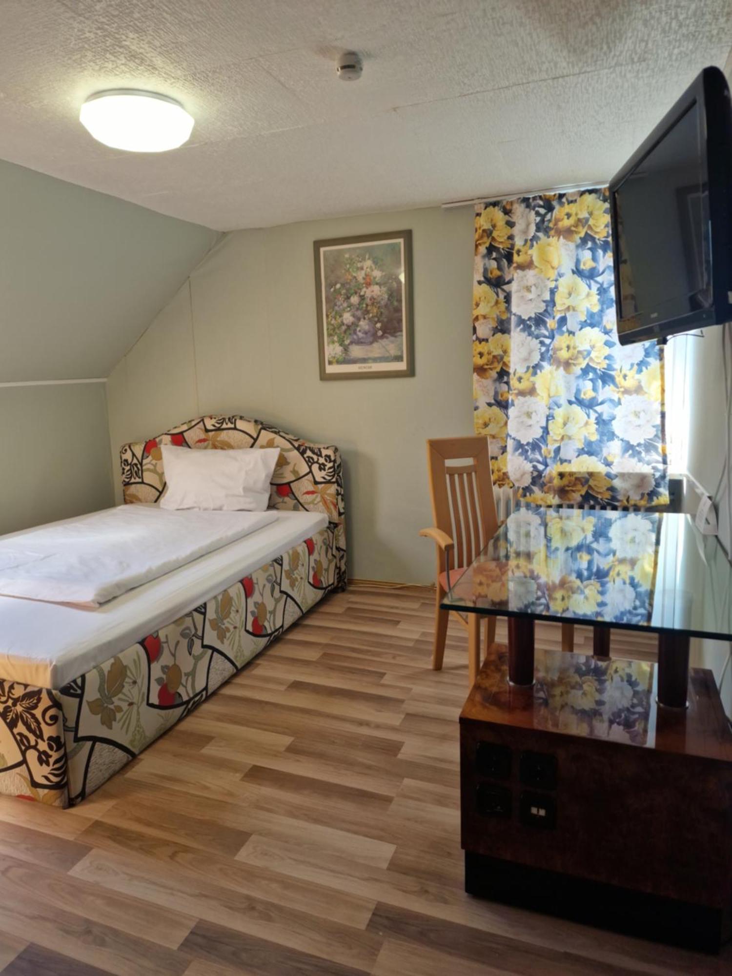 Pension Pale' Bach Bad Hersfeld Buitenkant foto